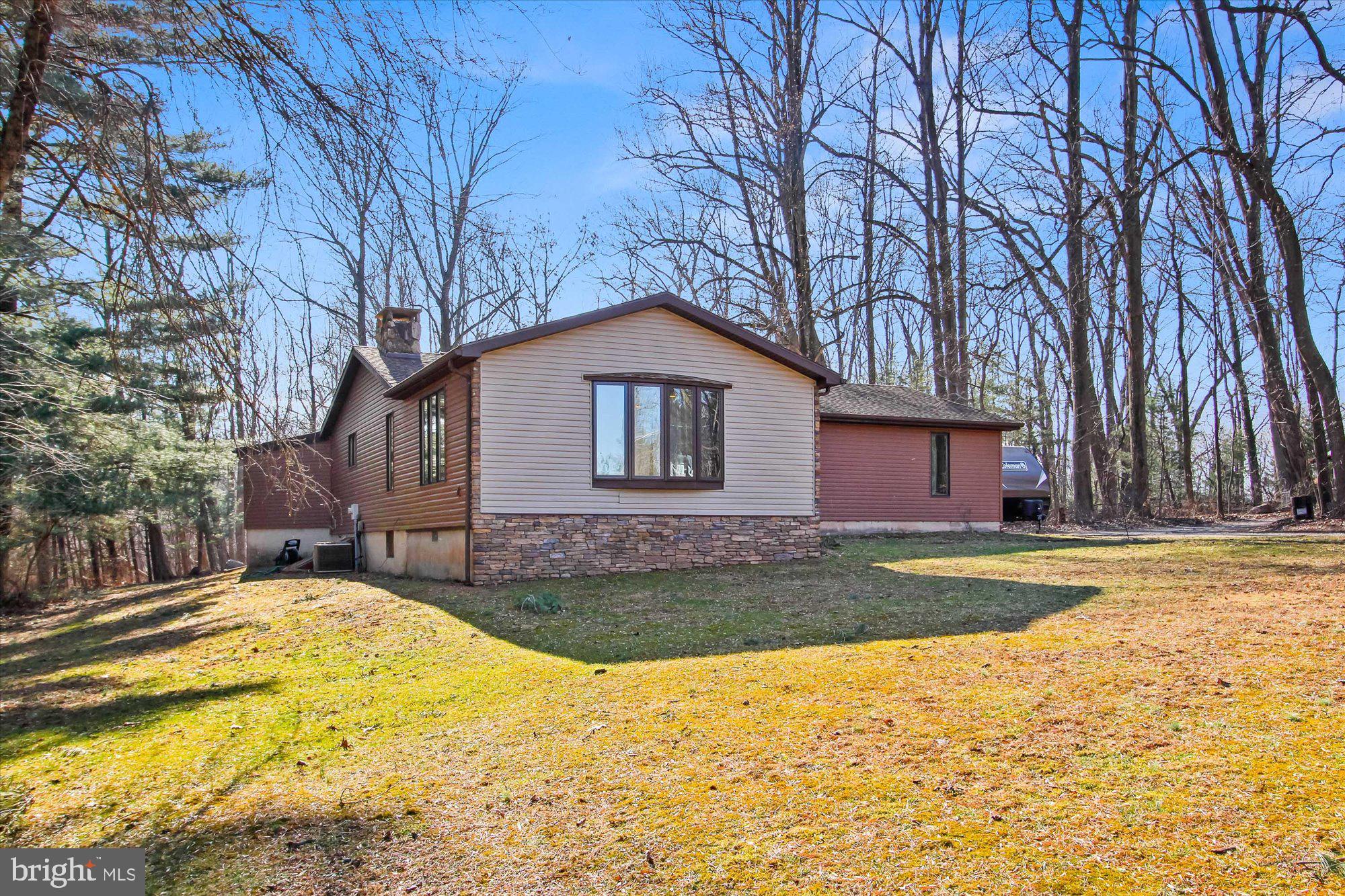8429 Orchard Road Spring Grove, PA 17362 - Photo 3 of 26