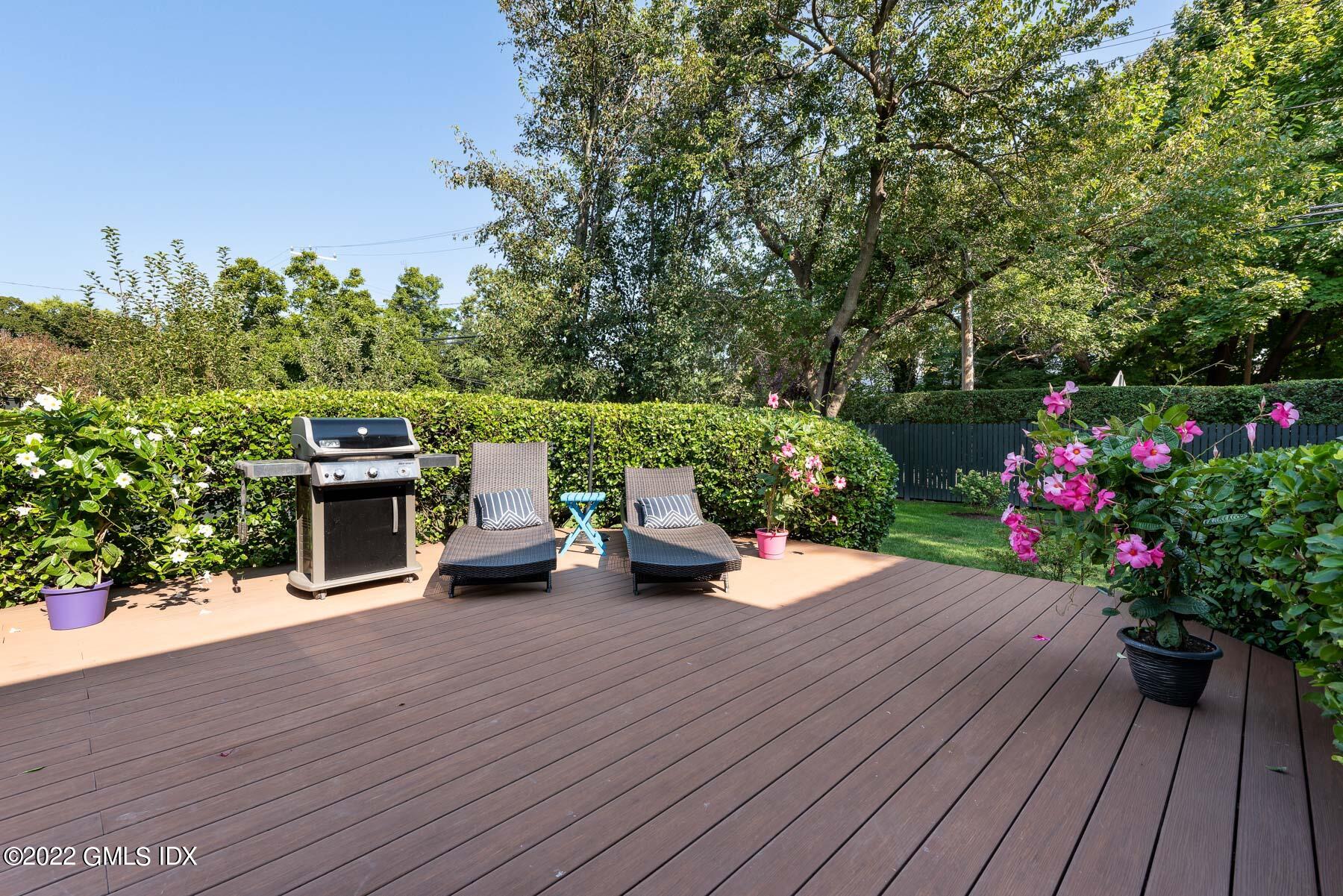 14 Wahneta Road Old Greenwich, CT 06870 - Photo 20 of 29 14 Wahneta Rd 12 - WEB