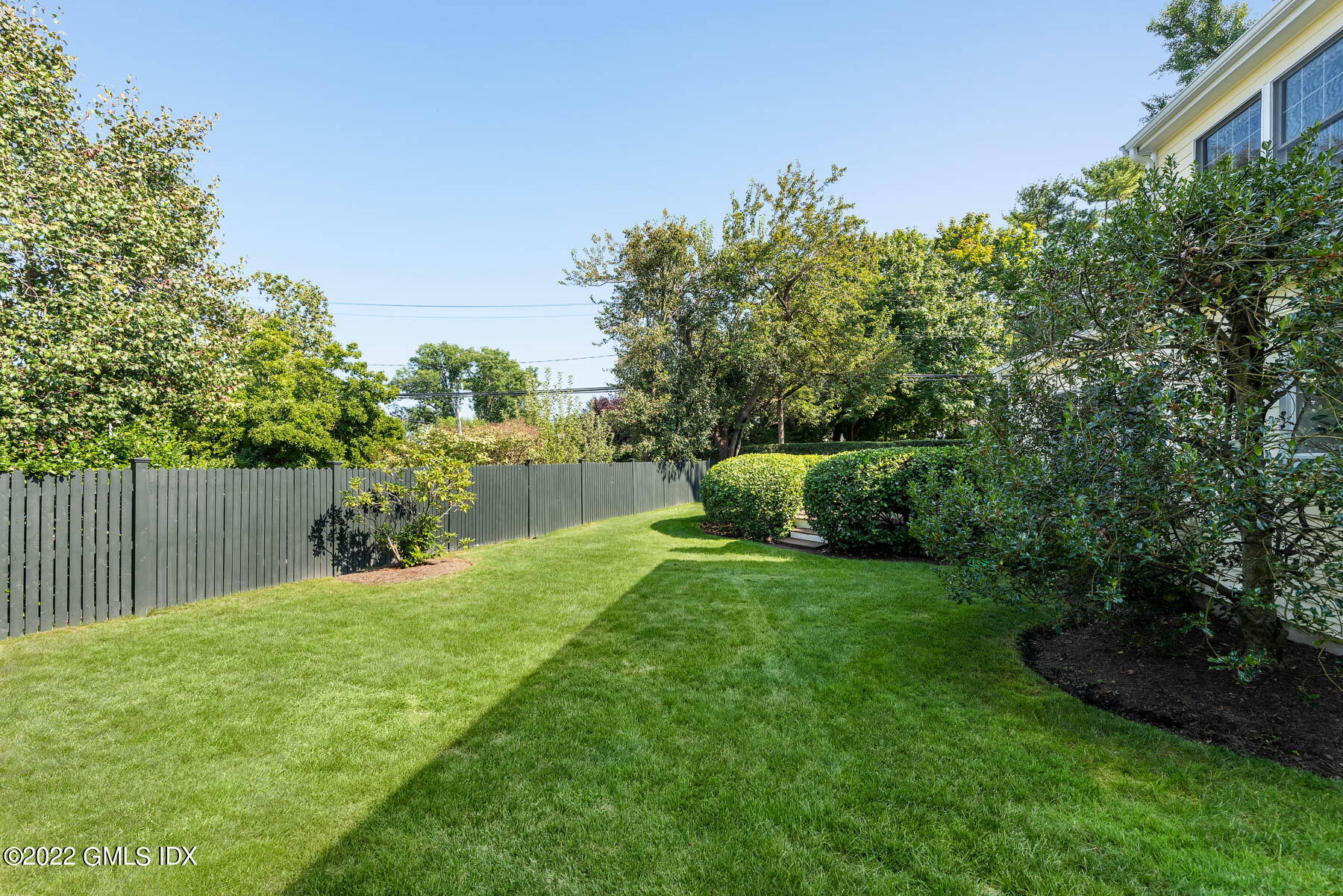 14 Wahneta Road Old Greenwich, CT 06870 - Photo 22 of 29 14 Wahneta Rd 13 - WEB