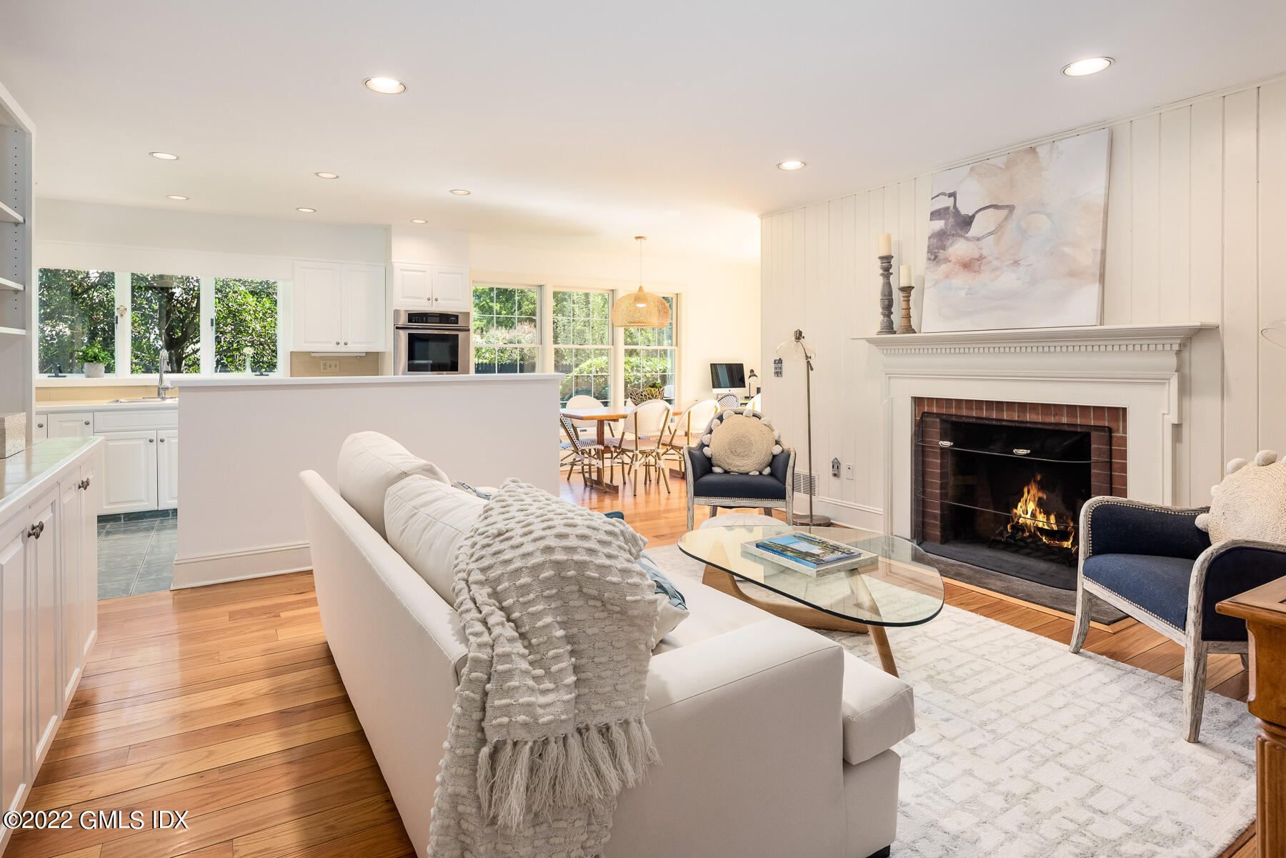 14 Wahneta Road Old Greenwich, CT 06870 - Photo 4 of 29 14 Wahneta Rd 36 - WEB