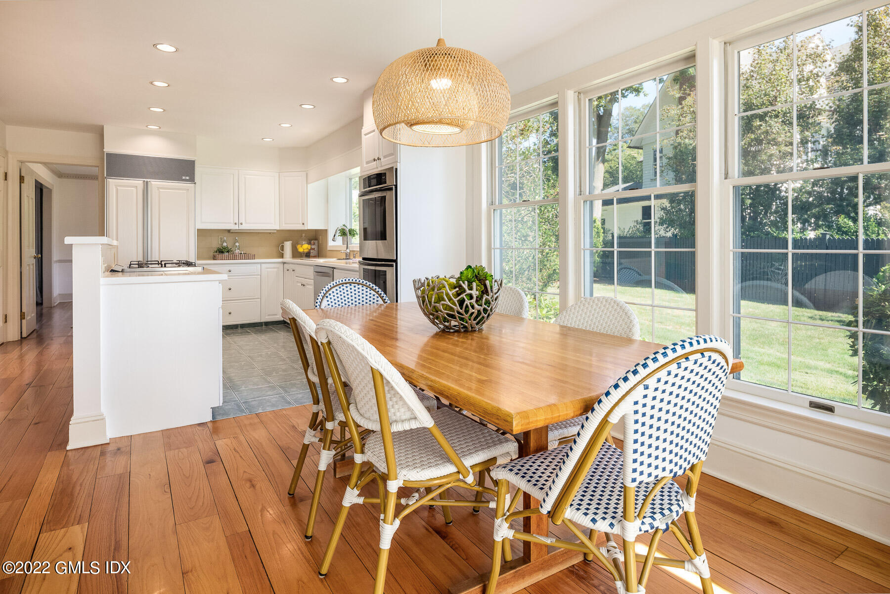 14 Wahneta Road Old Greenwich, CT 06870 - Photo 7 of 29 14 Wahneta Rd 38 - WEB