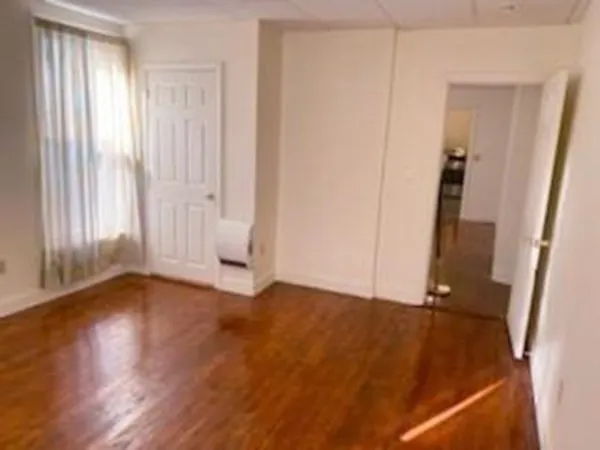 $1,700 | 36 North Street, Unit 2, Haverhill, MA 01830