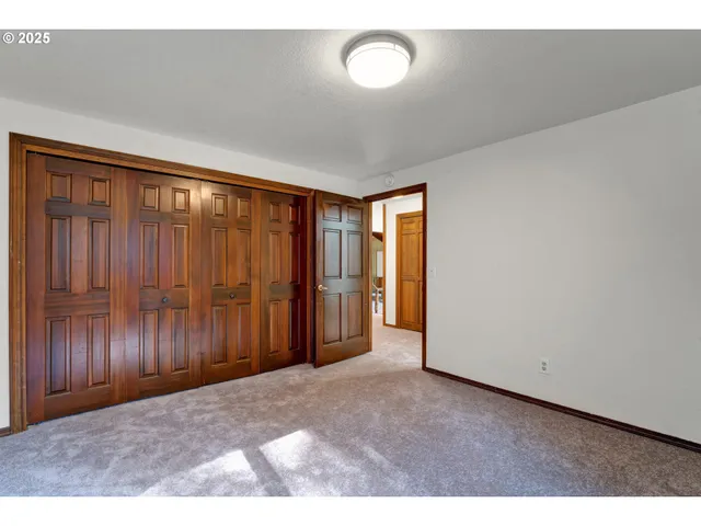 $674,000 | 118 Watagua Place, Cottage Grove, OR 97424