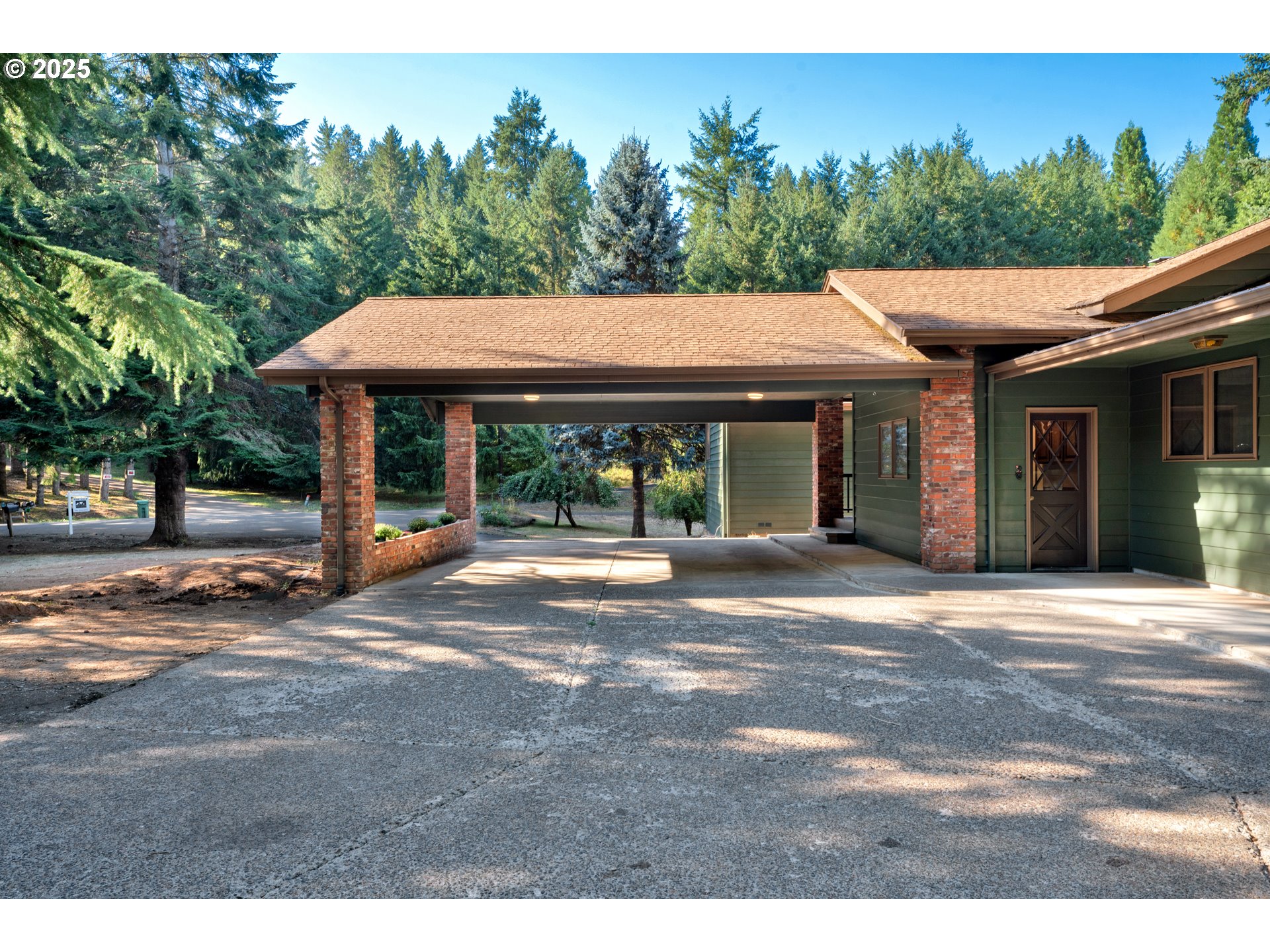 118 Watagua Place Cottage Grove, OR 97424 - Photo 9 of 39