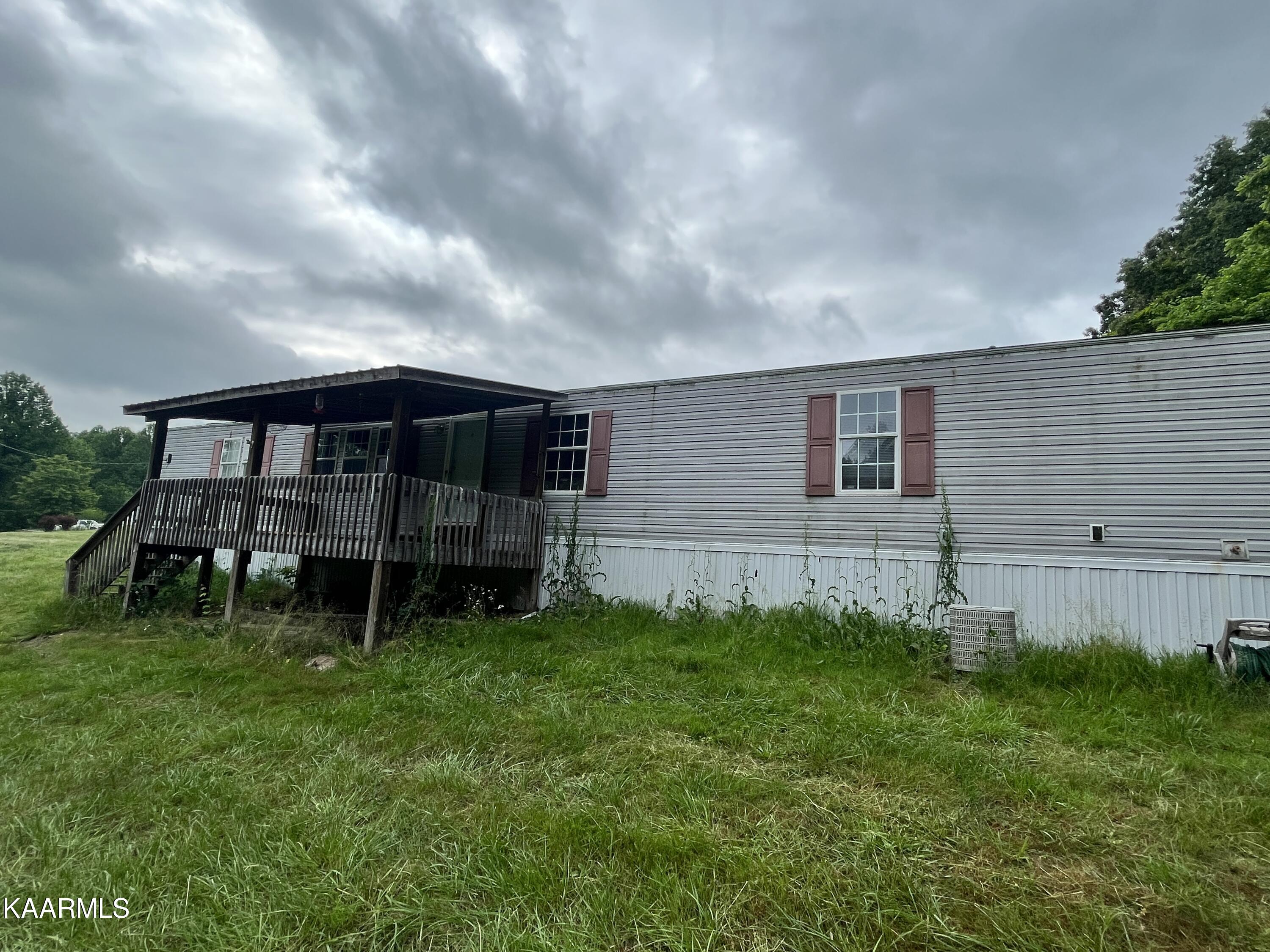 497 Wallace Road Luttrell, TN 37779 - Photo 2 of 32 8457E283-D8A6-4CA2-B3F3-85FA26873FAF