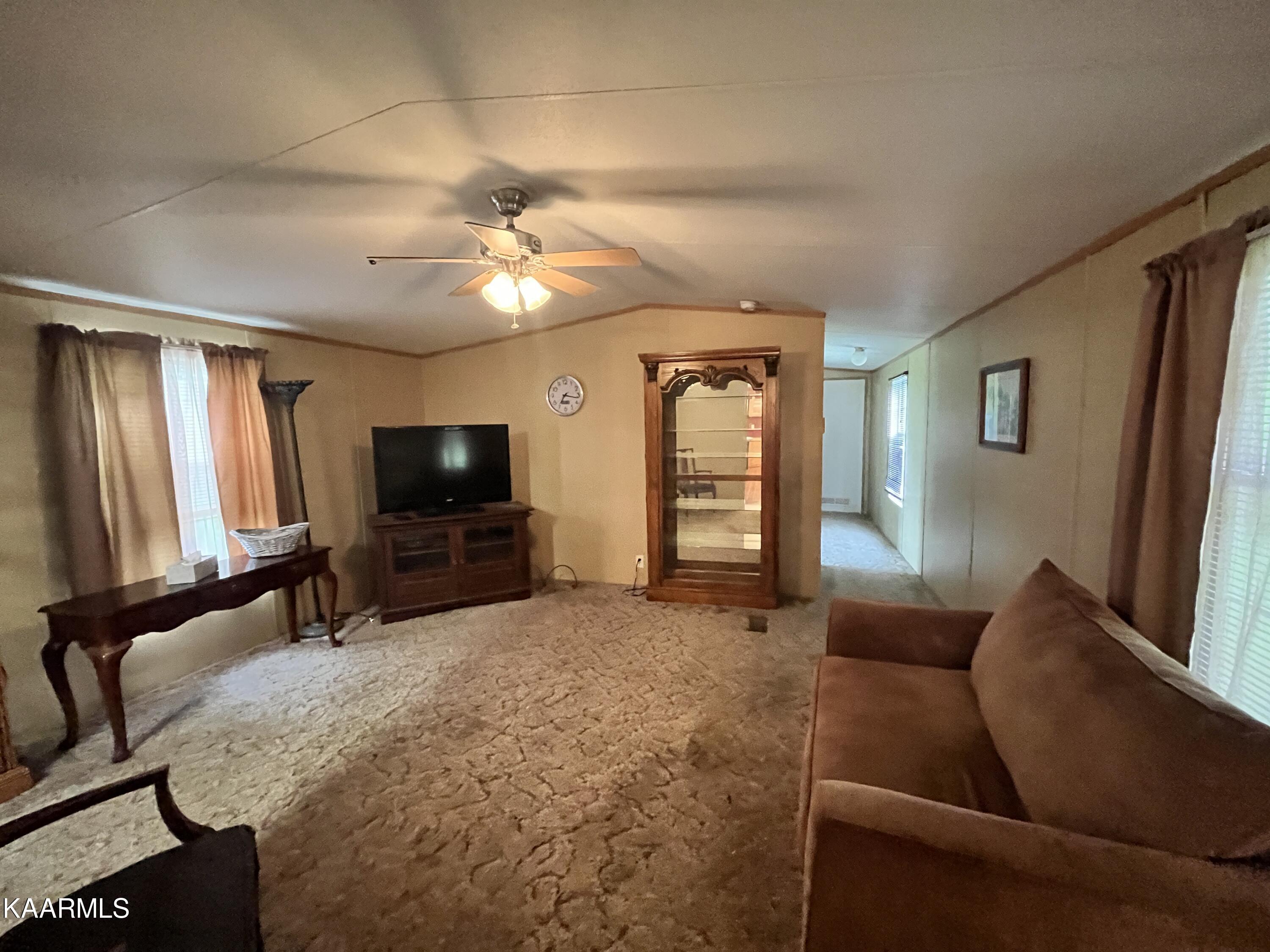 497 Wallace Road Luttrell, TN 37779 - Photo 23 of 32 074FE8D5-CB3A-400B-8F58-838077C9320F
