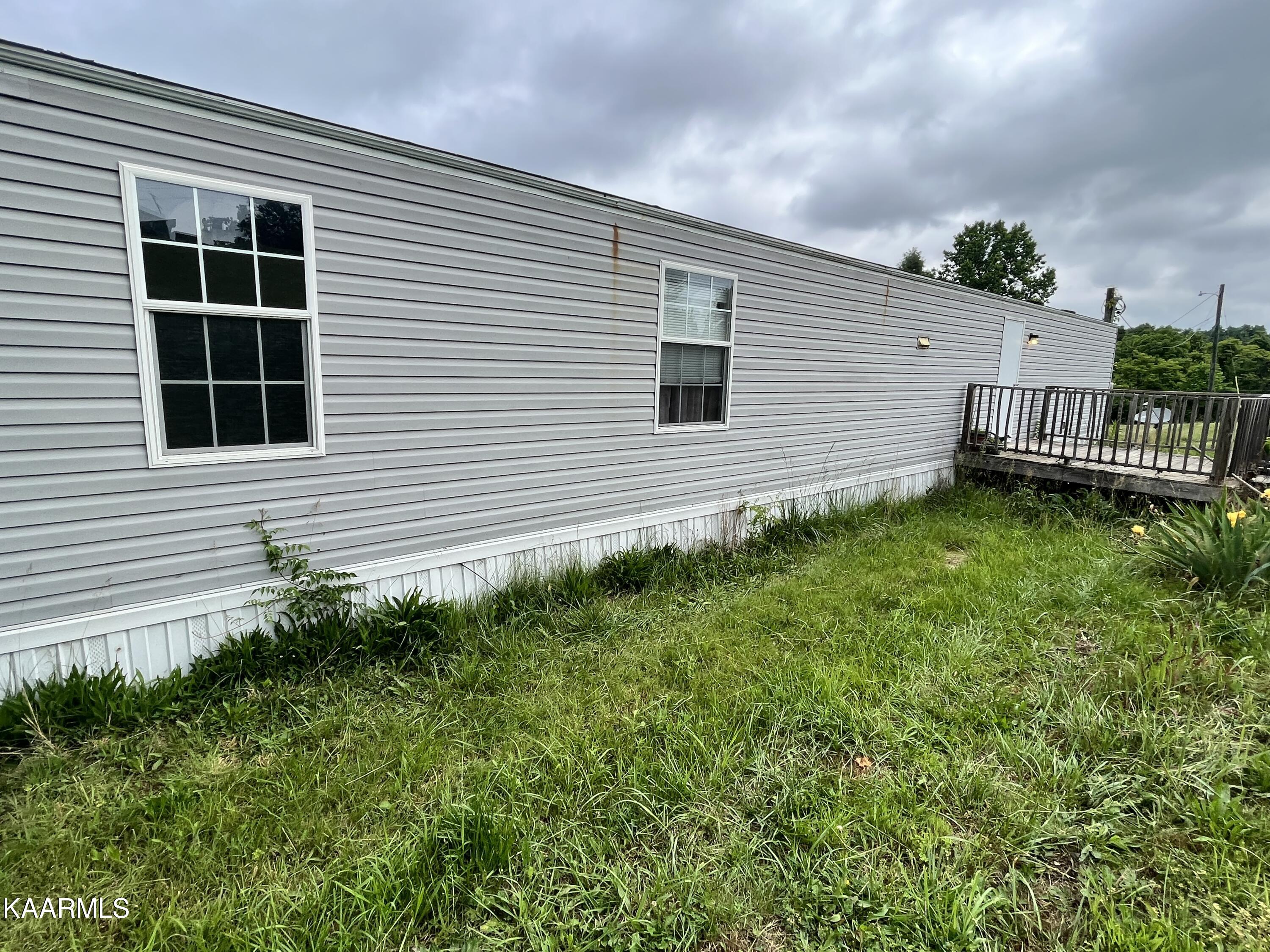 497 Wallace Road Luttrell, TN 37779 - Photo 3 of 32 E236A9C9-AD2C-4850-8571-7ED387AEC86F