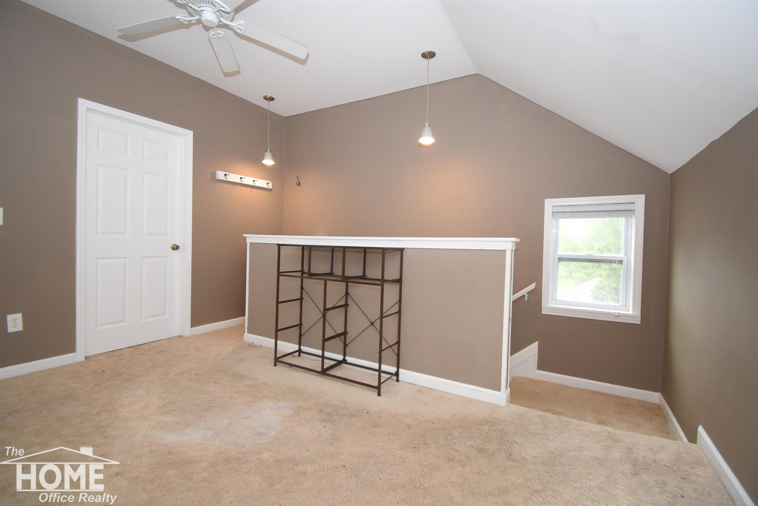 231 West Ridge Street Owosso, MI 48867 - Photo 20 of 30 50176376-96c11163-d510-407e-885d-803765a74f84.JPG