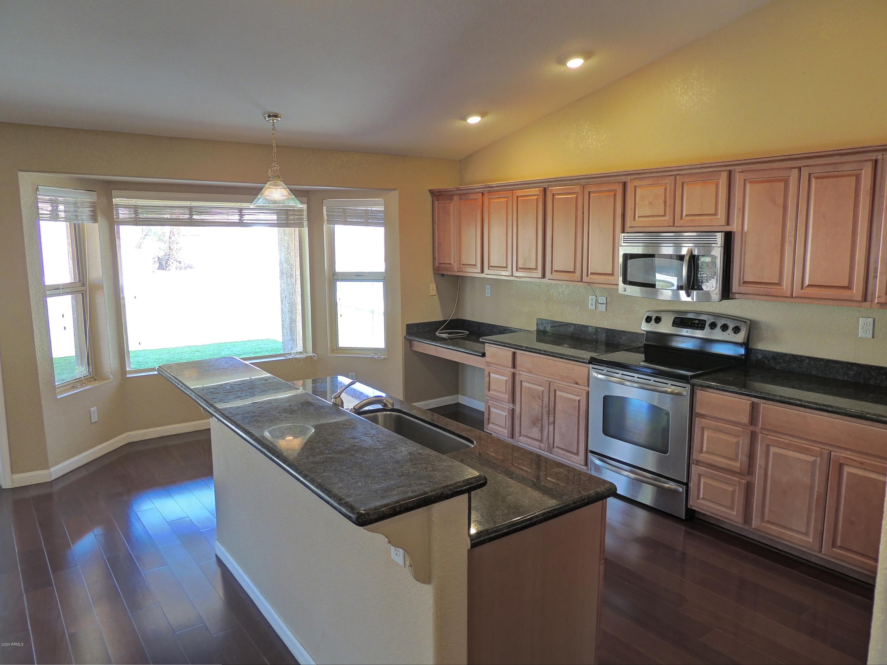 14664 South 25th Way Phoenix, AZ 85048 - Photo 6 of 28 5