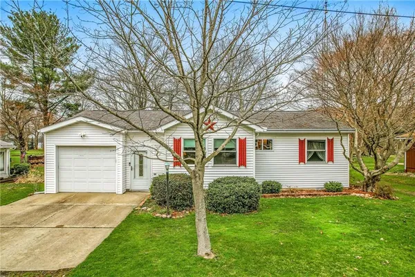 $325,000 | 7005 North Drive, Jamestown, PA 16134