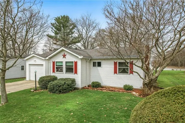 $325,000 | 7005 North Drive, Jamestown, PA 16134