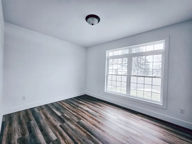 $365,000 | 246 Glei Court, Hillsdale, MI 49242