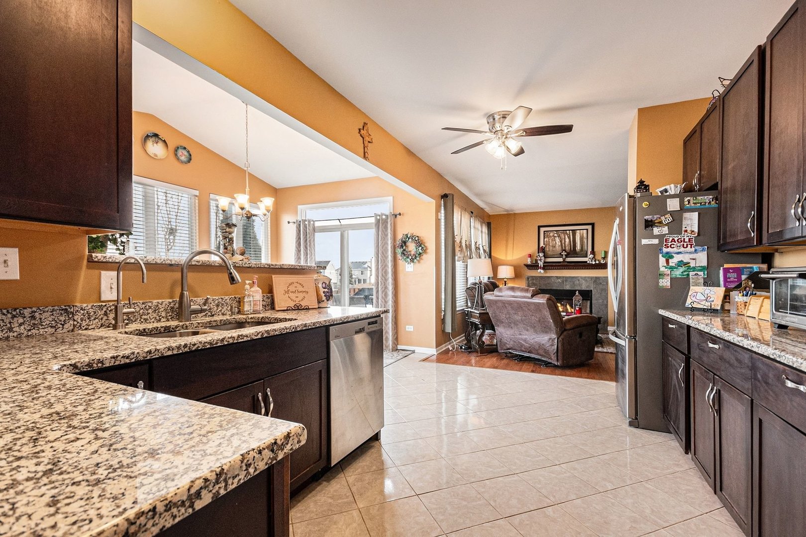 1616 Stanton Lane Plainfield, IL 60586 - Photo 10 of 41