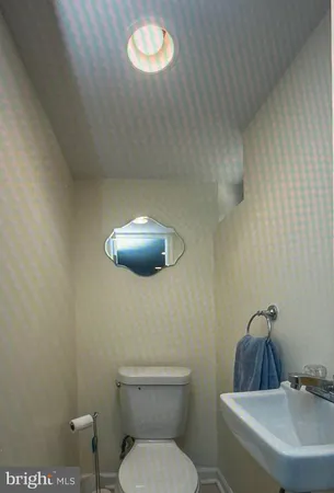 $1,800 | 738 Eaton Road, Drexel Hill, PA 19026