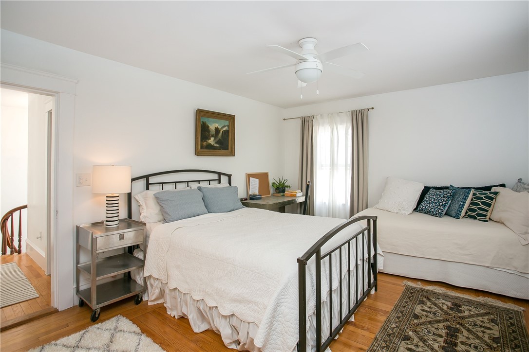 12 Poplar Street Newport, RI 02840 - Photo 22 of 28