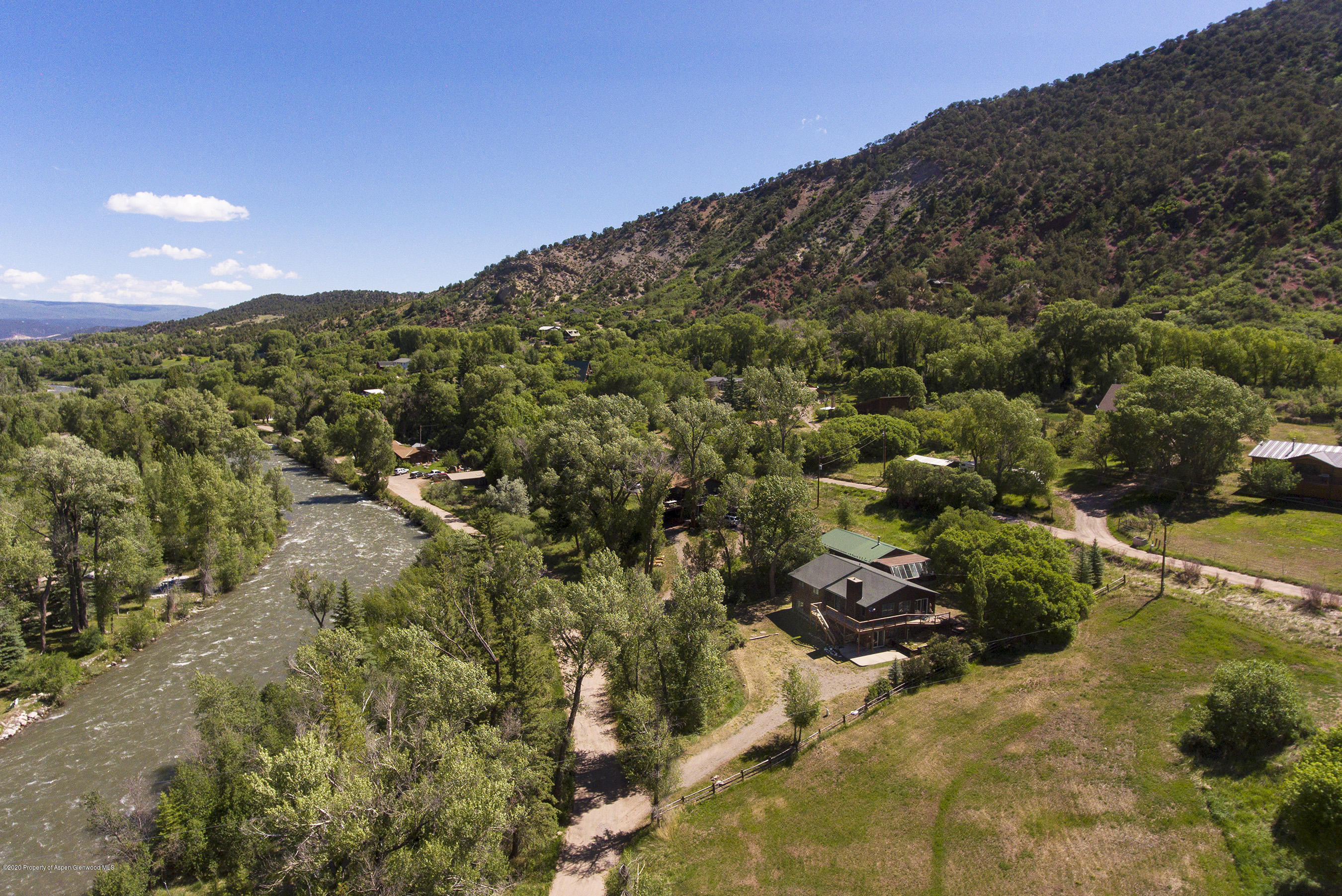 100 Riverside Road Carbondale, CO 81623 - Photo 36 of 38 100Riverside_DASH_060820_037