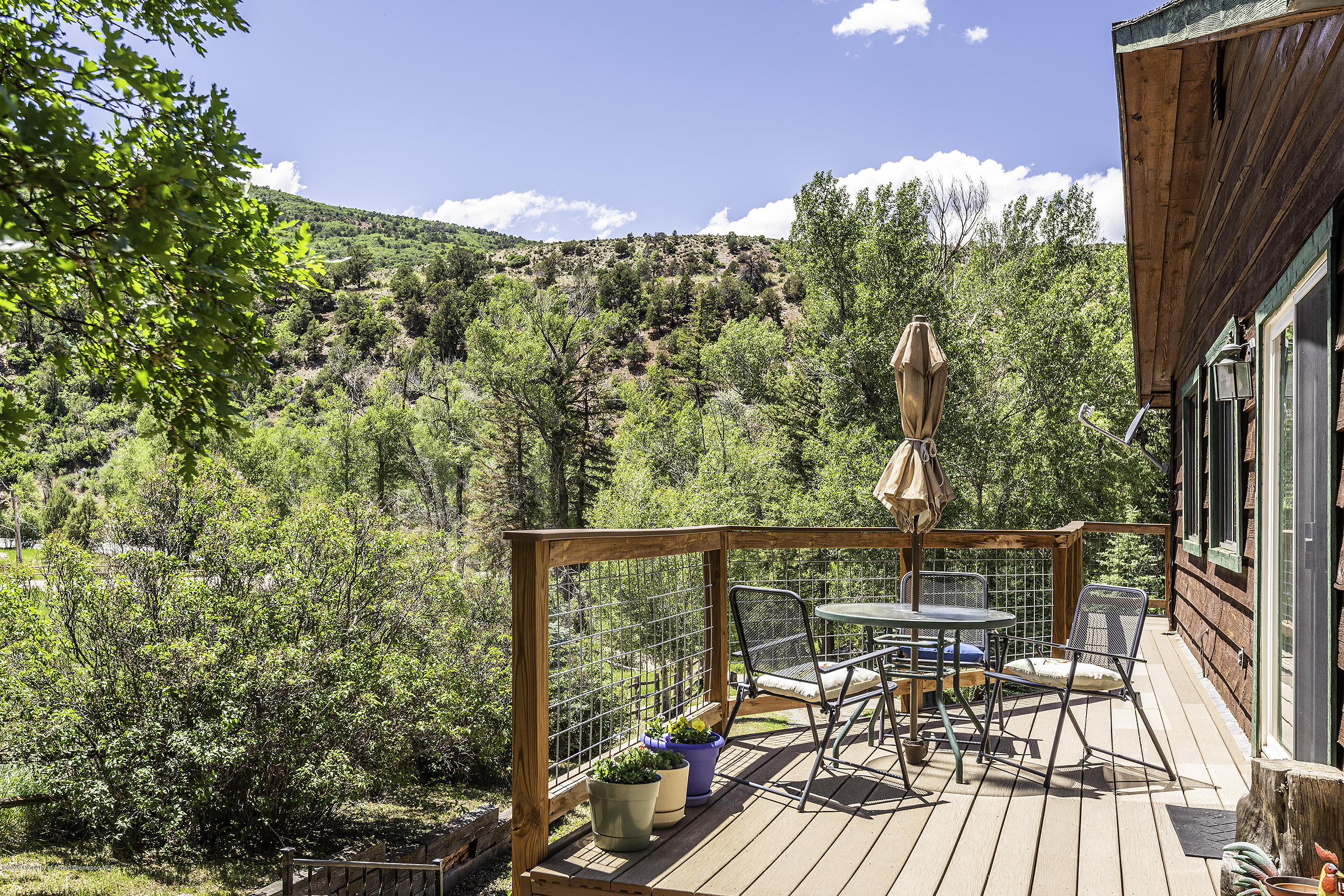 100 Riverside Road Carbondale, CO 81623 - Photo 8 of 38 100Riverside_DASH_060820_020