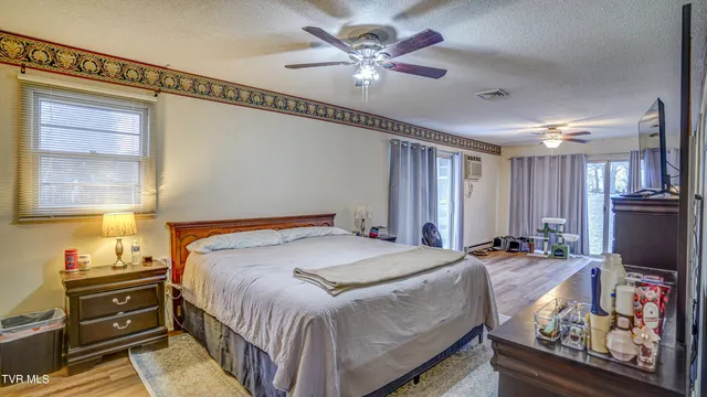 $285,000 | 341 Belmont Drive, Bristol, TN 37620