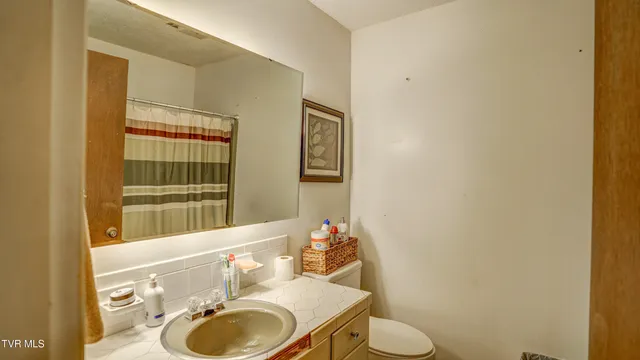 $285,000 | 341 Belmont Drive, Bristol, TN 37620