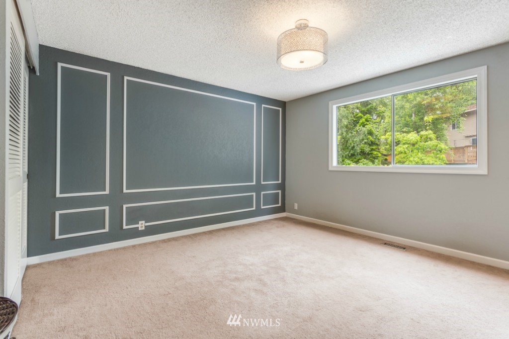 21910 Meridian Avenue South Bothell, WA 98021 - Photo 14 of 22
