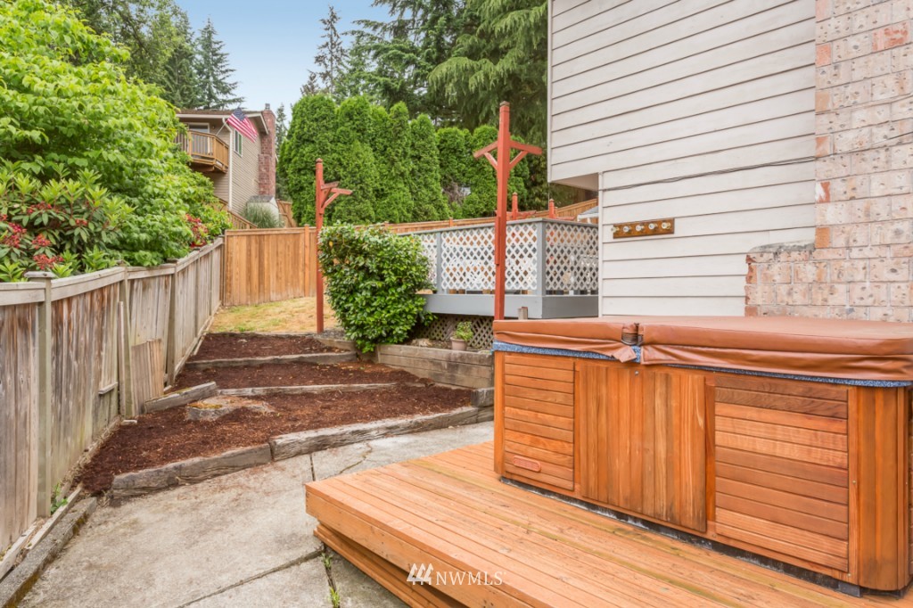 21910 Meridian Avenue South Bothell, WA 98021 - Photo 22 of 22