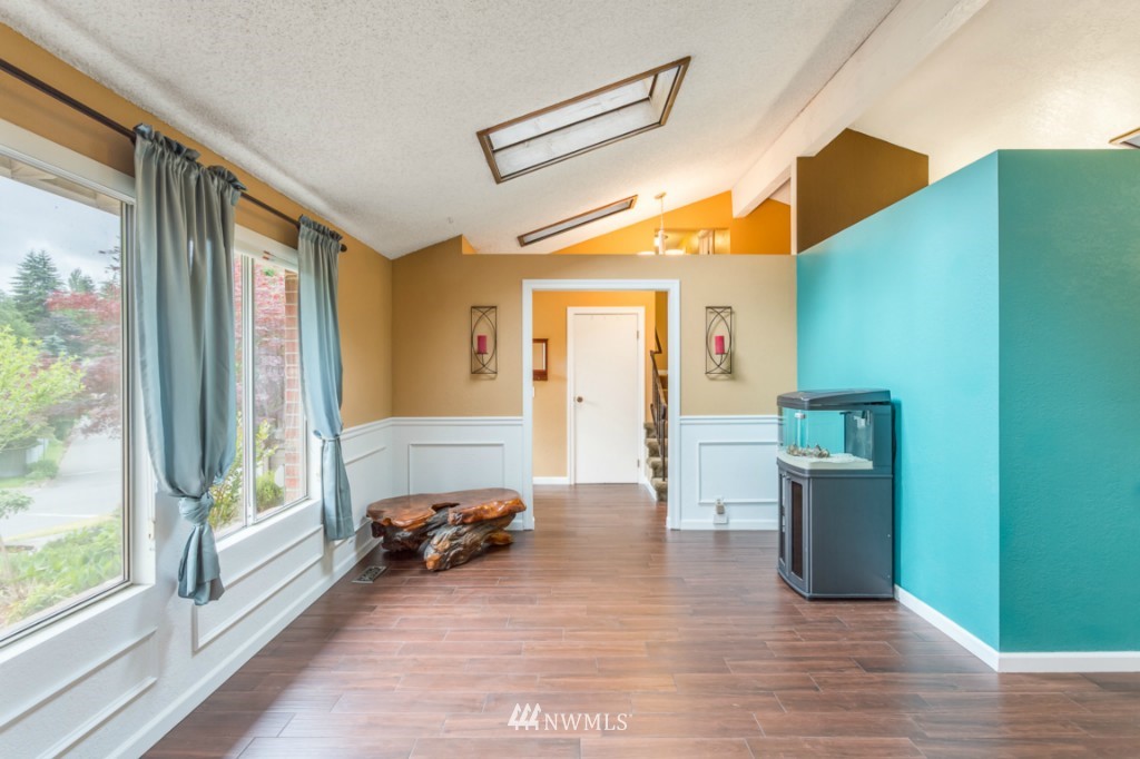 21910 Meridian Avenue South Bothell, WA 98021 - Photo 7 of 22