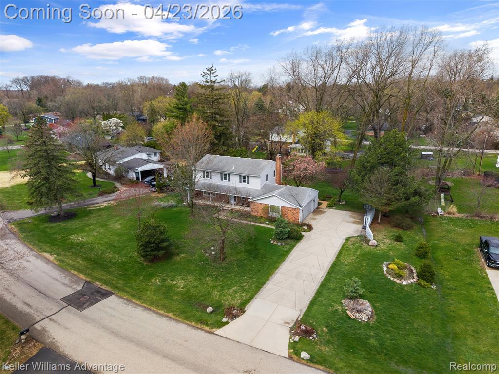 348 Willow Tree Lane Rochester, MI 48306 - Photo 2 of 56