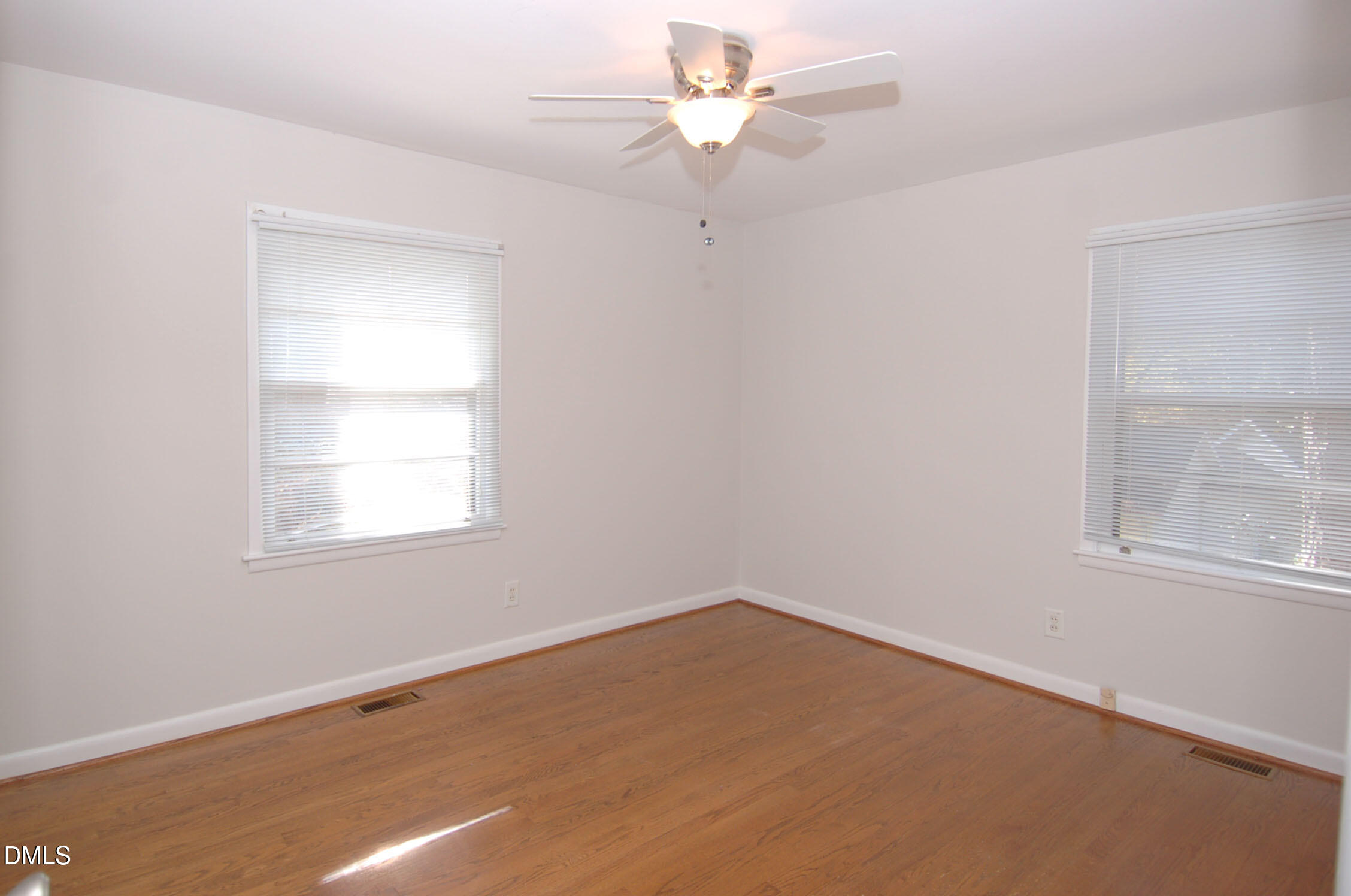 3407 Coleridge Drive Raleigh, NC 27609 - Photo 8 of 16 9 Bedrom copy