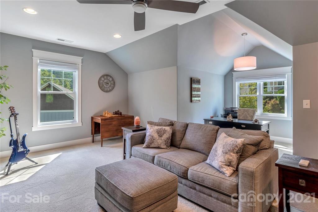 6 Sugarland Ridge Trail Fairview, NC 28730 - Photo 30 of 48 Gallery Image 30