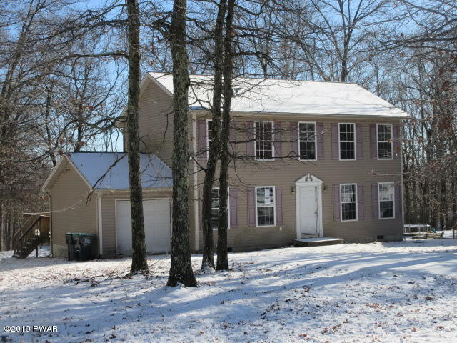 4436 Pine Ridge Drive East Bushkill, PA 18324 - Photo 2 of 19