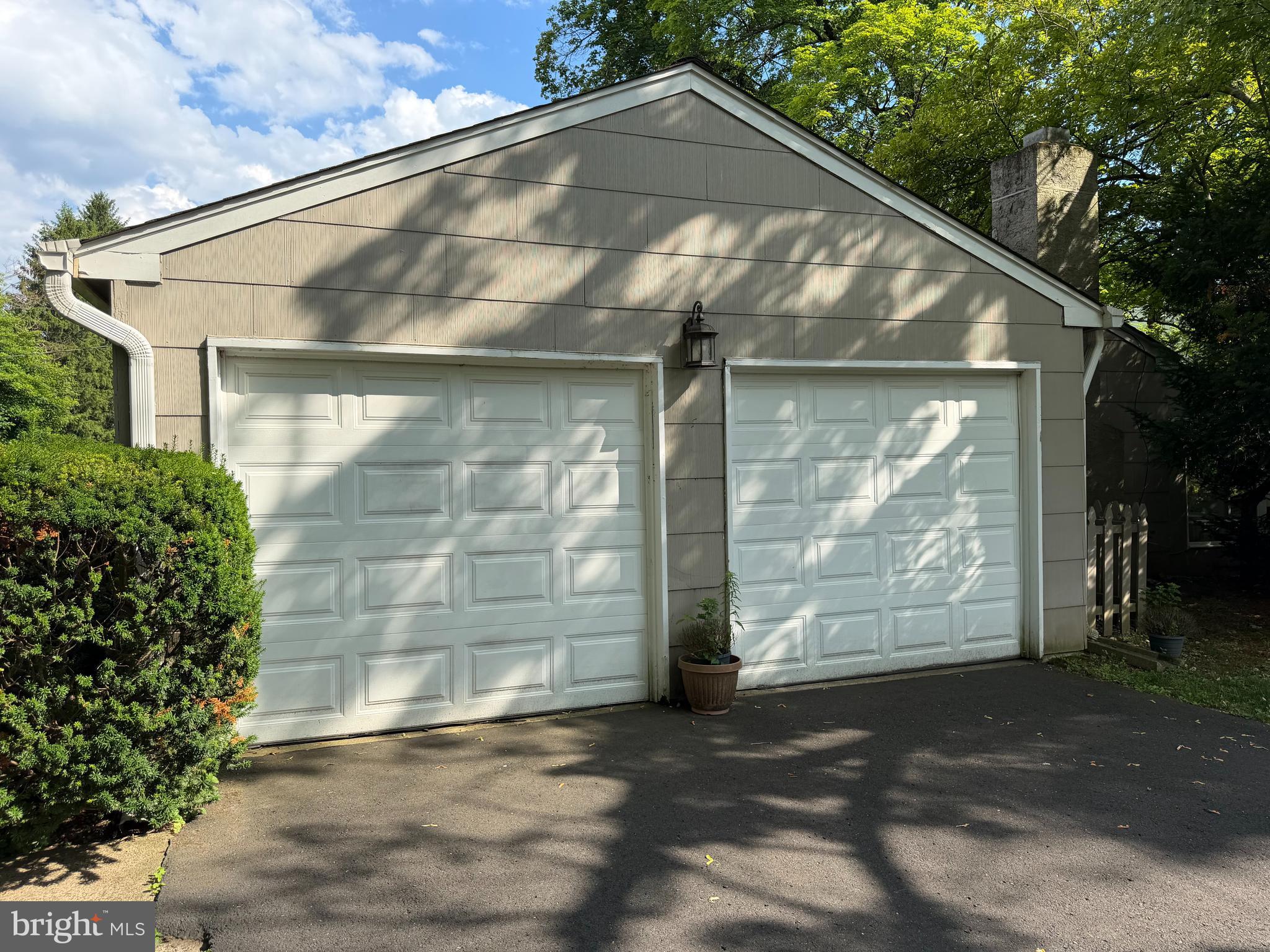 4190 Hoffman Road Hatboro, PA 19040 - Photo 7 of 53