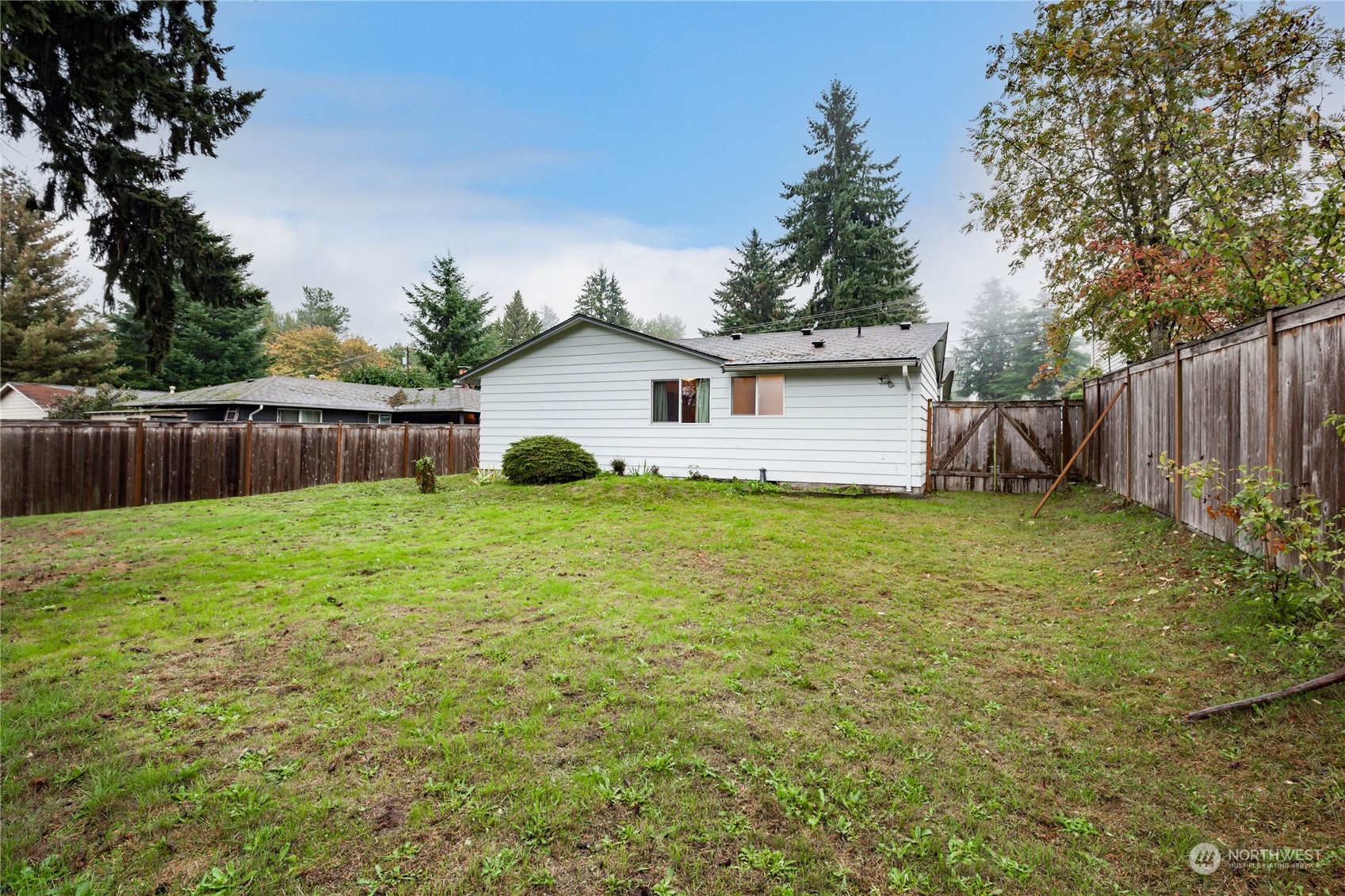 1347 East Maple Street Kent, WA 98030 - Photo 17 of 22 Gallery Image 17