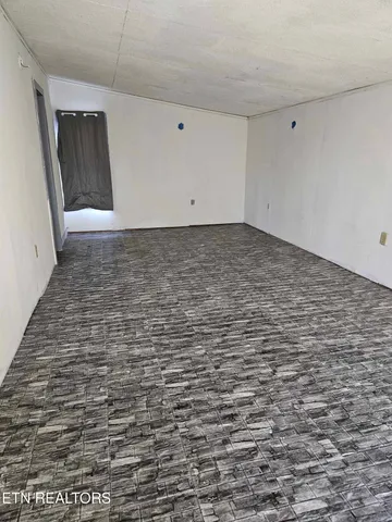 $128,000 | 346 Scott Wyatt Road, Deer Lodge, TN 37726