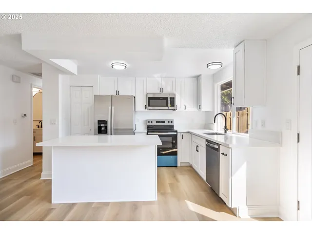 $465,000 | 3198 Southwest 16th Circle, Gresham, OR 97080