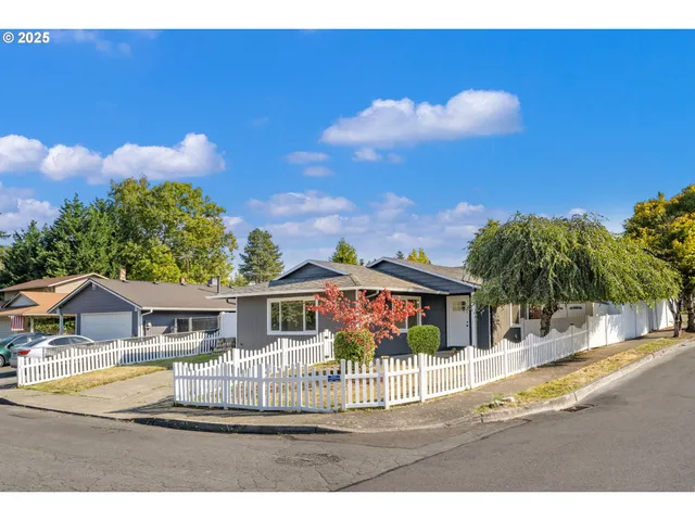 $465,000 | 3198 Southwest 16th Circle, Gresham, OR 97080