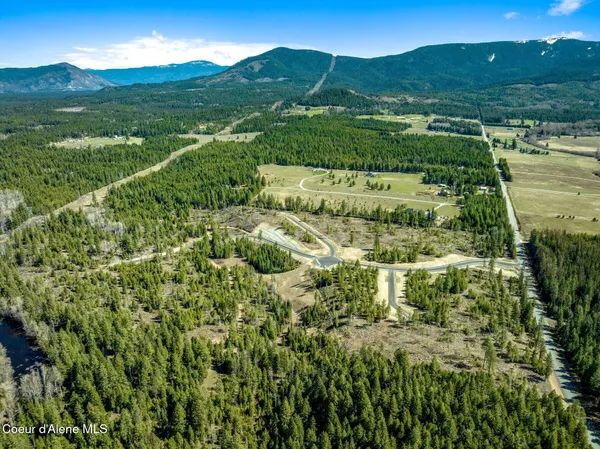 $325,000 | Nka Nka Dickens Road, Athol, ID 83801
