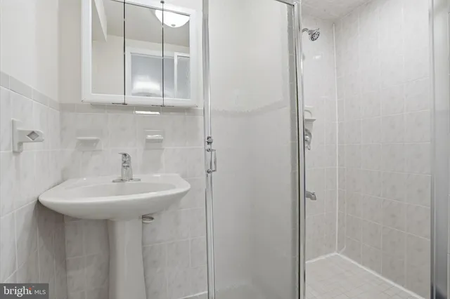 $365,900 | 8942 Haven Place, Philadelphia, PA 19152