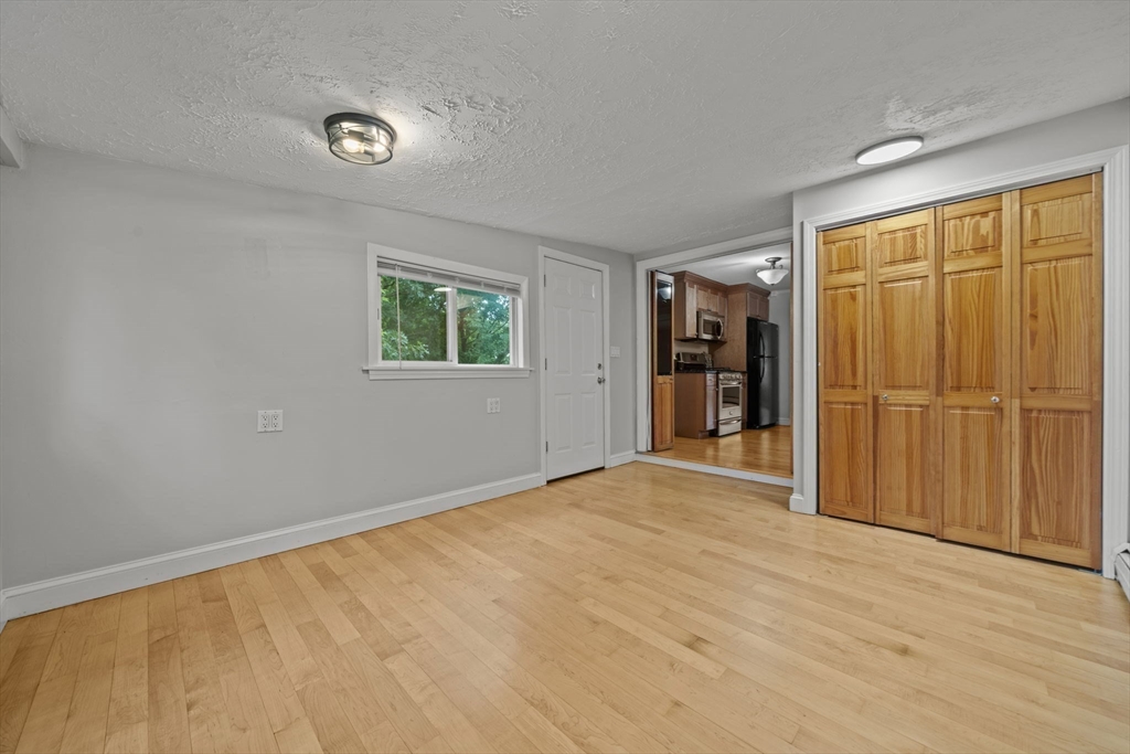 24 Prospect Avenue Saugus, MA 01906 - Photo 11 of 40