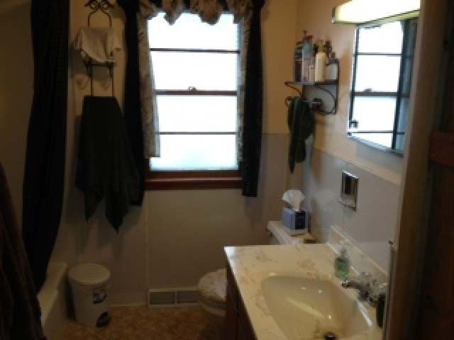 1434 Glenwood Avenue Rhinelander, WI 54501 - Photo 10 of 17 Gallery Image 10