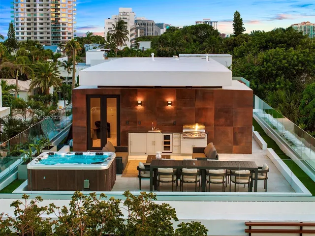 $42,900 | 3306 Northeast 16th Street, Fort Lauderdale, FL 33304