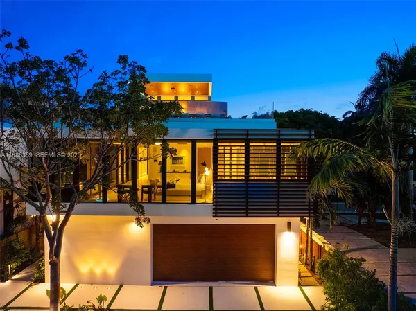 $42,900 | 3306 Northeast 16th Street, Fort Lauderdale, FL 33304