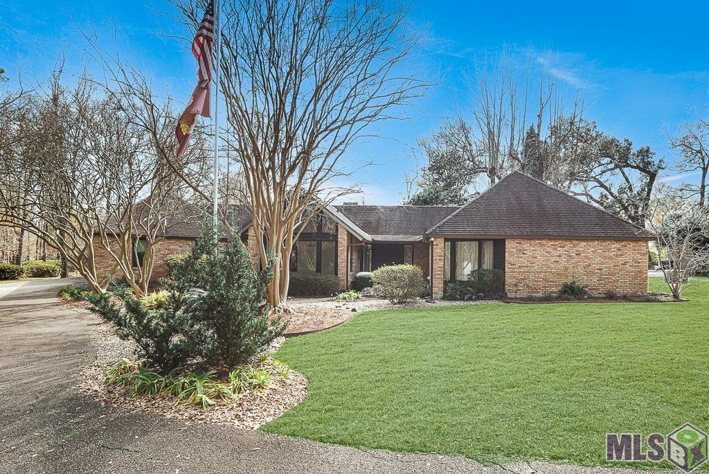 8041 Oak Hollow Drive Baton Rouge, LA 70810 - Photo 1 of 17