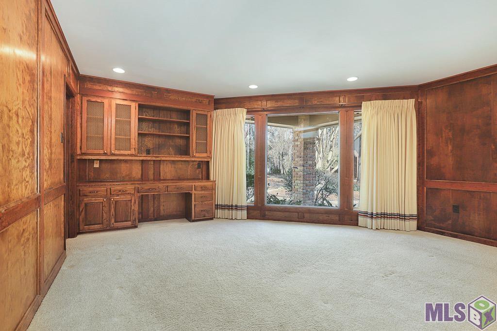 8041 Oak Hollow Drive Baton Rouge, LA 70810 - Photo 5 of 17