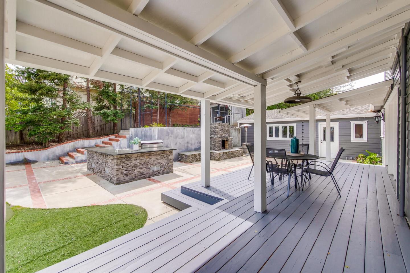 105 Terrace Road Walnut Creek, CA 94597 - Photo 41 of 47 a outdoor space with lots of table and chairs