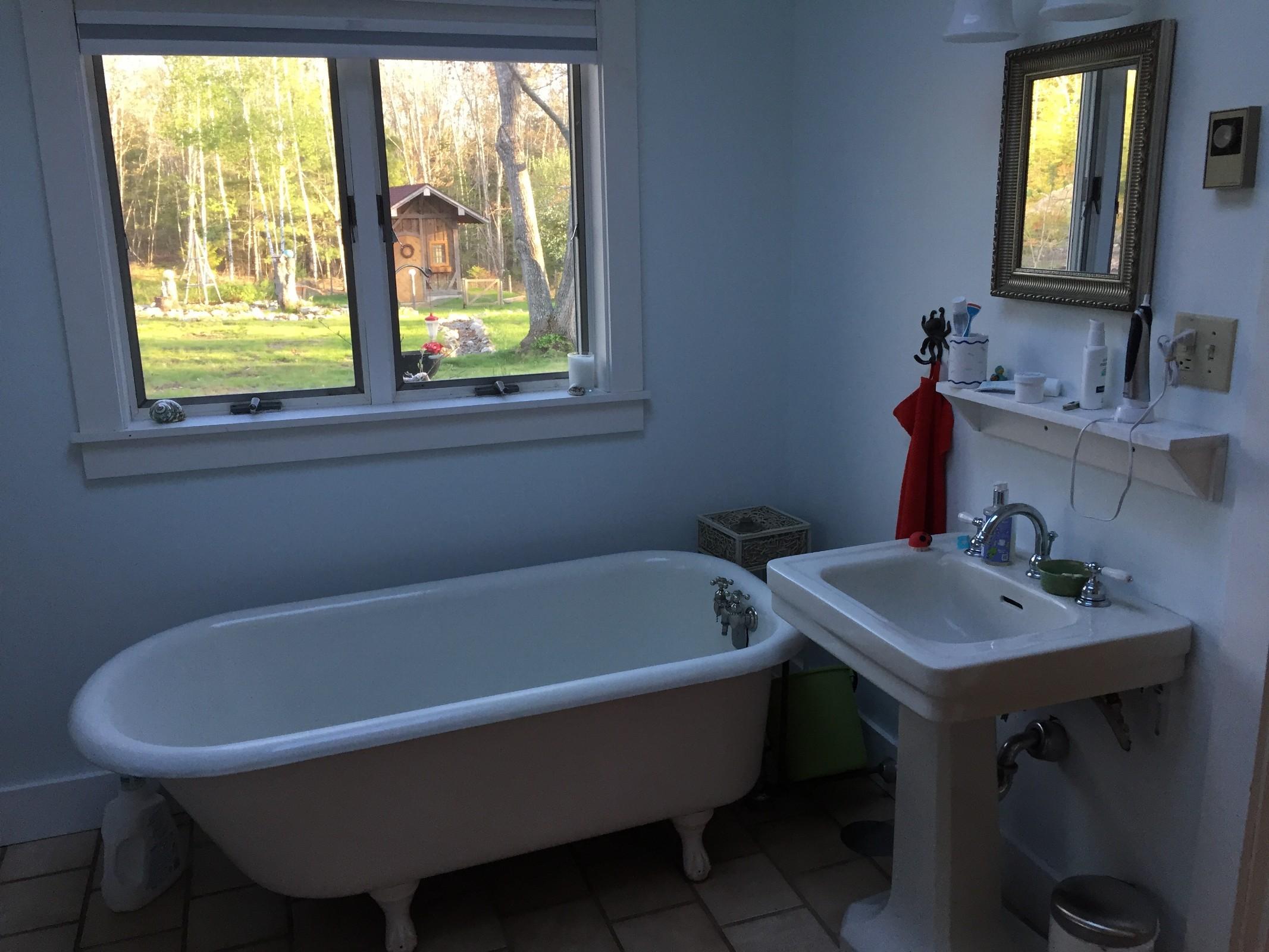 310 Cape Rosier Road Harborside, ME 04642 - Photo 13 of 30 Hlavaty_9504_P13_107928