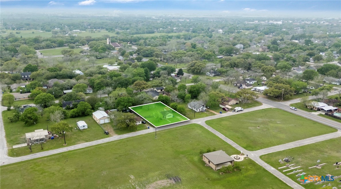 704 Maple Street Yoakum, TX 77995 - Photo 17 of 18 an aerial view of a golf course with chairs