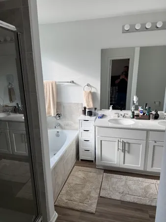 $1,500 | 349 Bronco Billy Drive, Jarrell, TX 76537