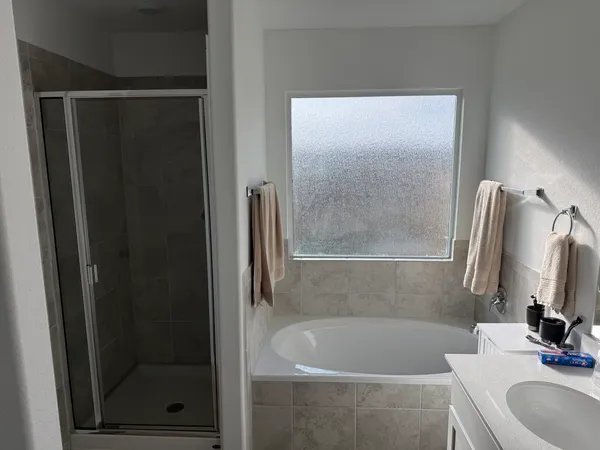 $1,500 | 349 Bronco Billy Drive, Jarrell, TX 76537