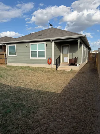 $1,500 | 349 Bronco Billy Drive, Jarrell, TX 76537