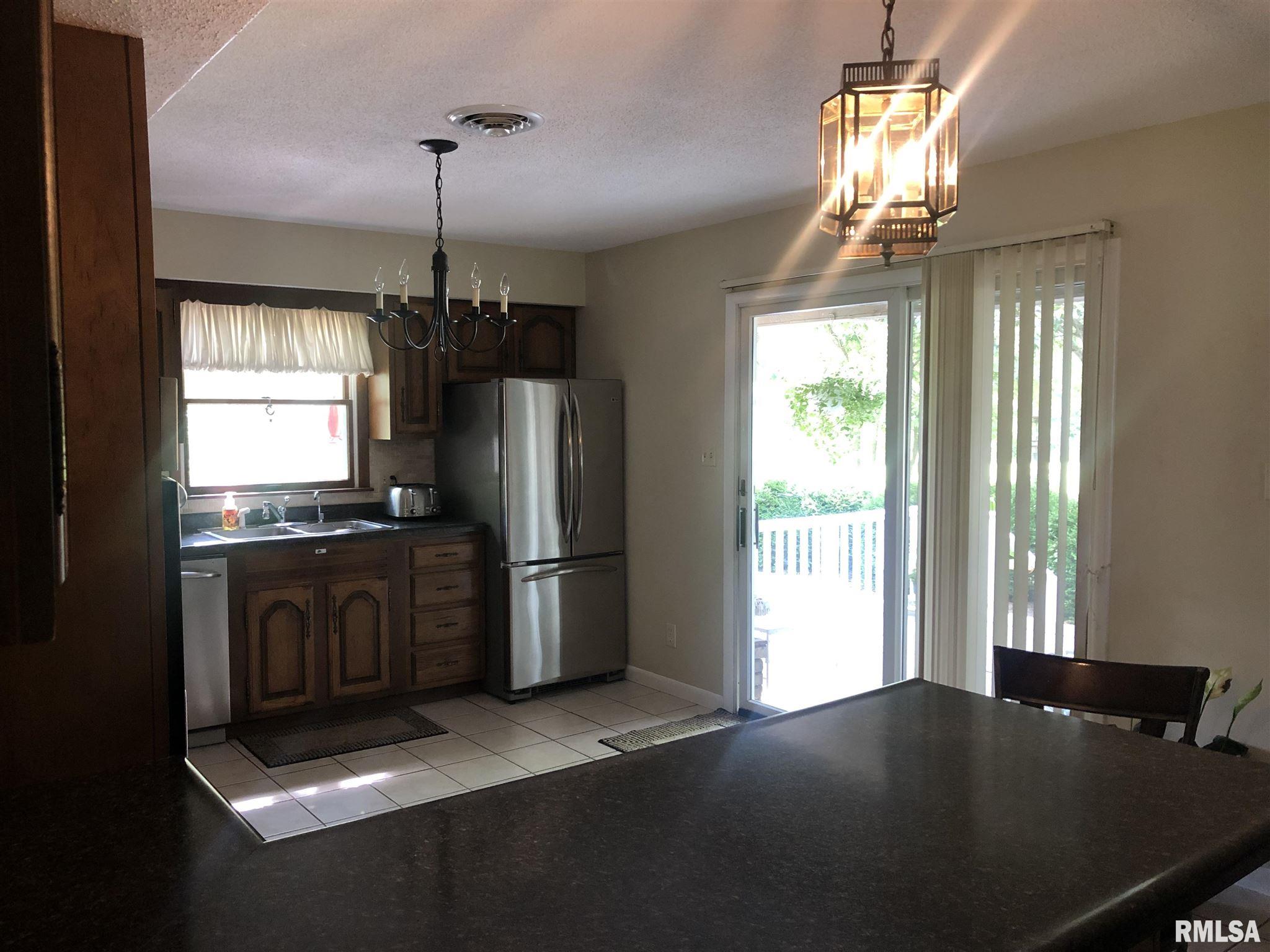 16562 Freeman Spur Road Herrin, IL 62948 - Photo 14 of 32 Gallery Image 14